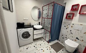 Red Poppy Apartment